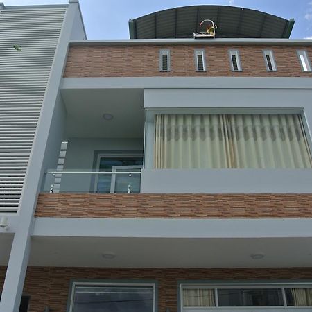 Hotel Nha Nghi Hoa Ly Chau Doc Exterior foto